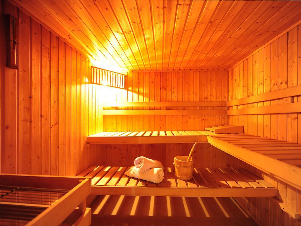 Hotel Traube Фліс Екстер'єр фото