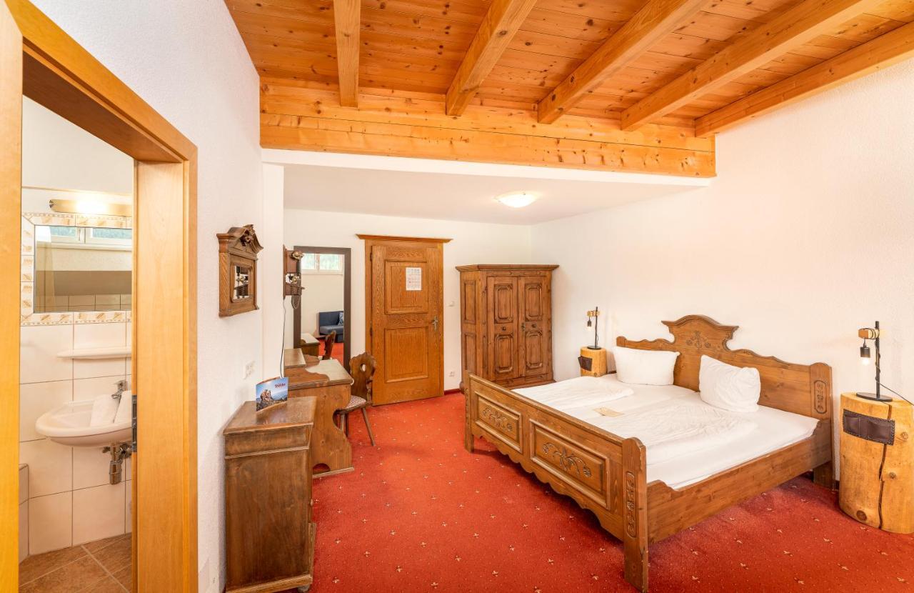 Hotel Traube Фліс Екстер'єр фото