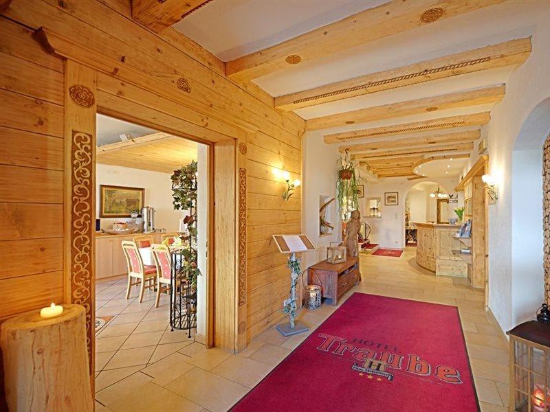 Hotel Traube Фліс Екстер'єр фото